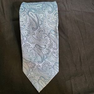 Vintage Satya Paul Tie, 100% silk.  Blue on Grey, 58x3.5 in